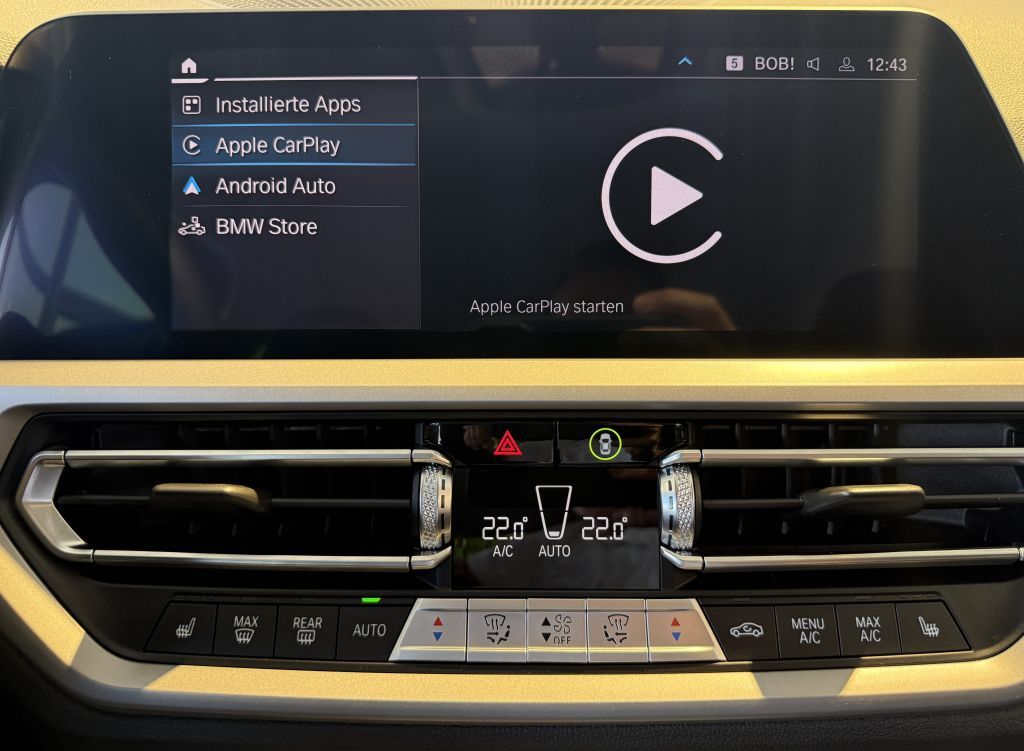 BMW 330e  Advantage KAM+KOMF+ACC+LASER+HUD+SPUR+DAB foto 22