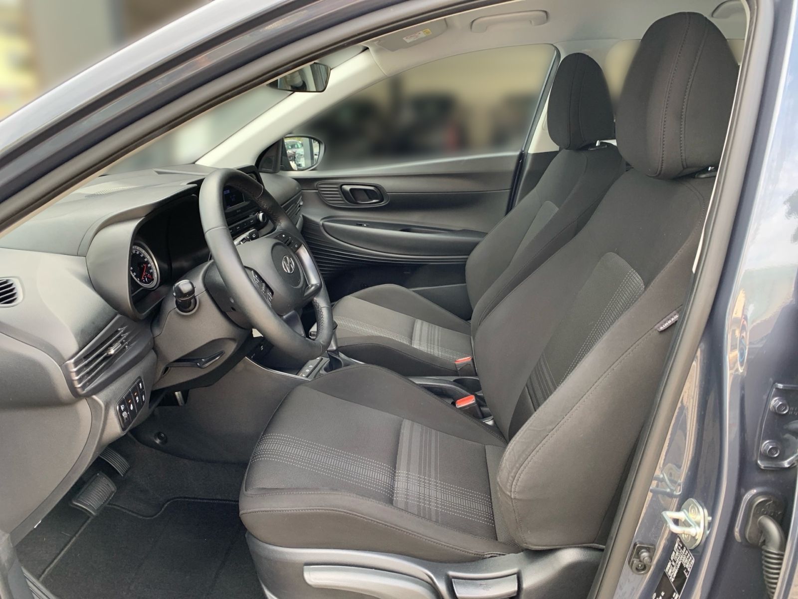 Fahrzeugabbildung Hyundai BAYON 1.0 T-GDI 7-DCT Select Mild-Hybrid Sitzhei