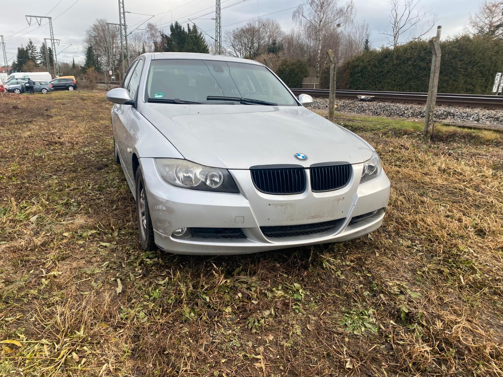 BMW 320d touring, Automatik, PDC, Panorama