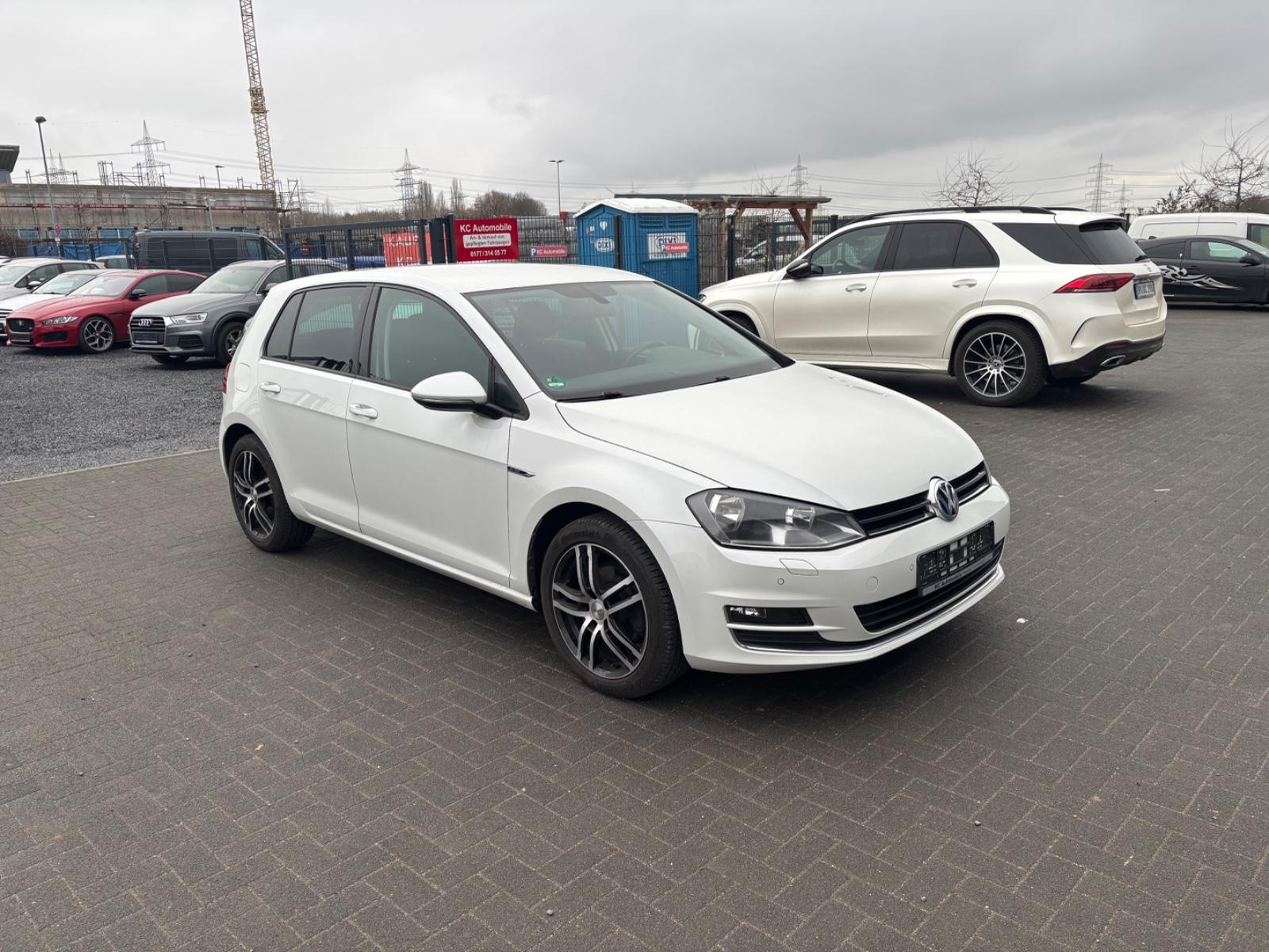Volkswagen Golf VII Lim. Lounge BMT*NAVI*AUTOMATIK*
