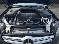 MERCEDES-BENZ GLC 220 d 4Matic AMG Line 9G TRONIC Standheizung