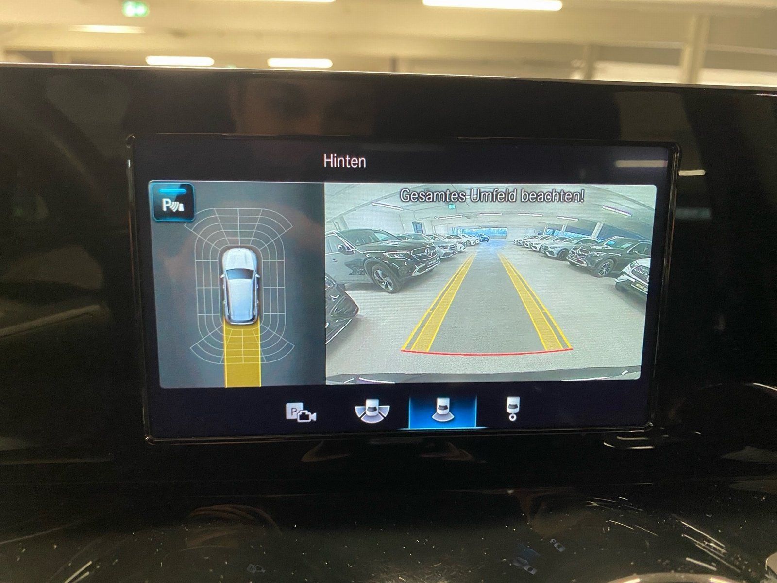 Fahrzeugabbildung Mercedes-Benz GLB 220 d 4M Progressive*Distronic*AHK*Kamera