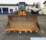 Case 721 B Radlader - Case Kettenbagger