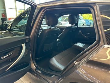 MYAUTOCENTER – Gebraucht- und Jahreswagen mit Werkstattservice in Pfaffenhofen BMW 320 *HARMANKARDON*HUD*TOTWASSIST*AHK*TEMPO*NAVI*