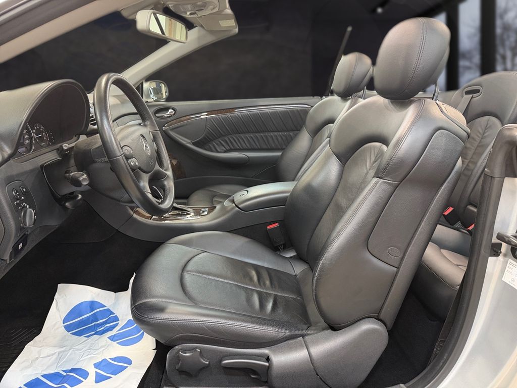 Mercedes-Benz CLK 200 - Bild 11