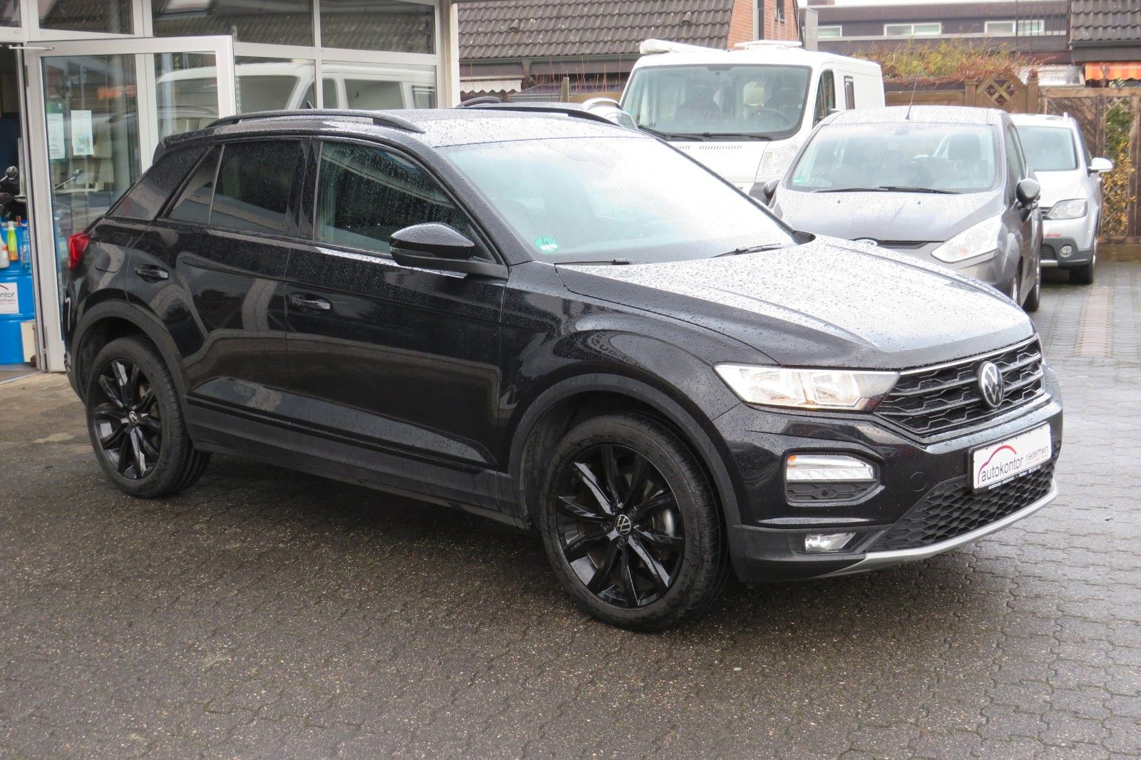 Fahrzeugabbildung Volkswagen T-Roc Sport DSG NAVI 18`SITZH. PDC DIGITAL-COCKP