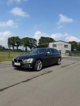 BMW 318d Touring Sport Line M Lenkrad Großes Display