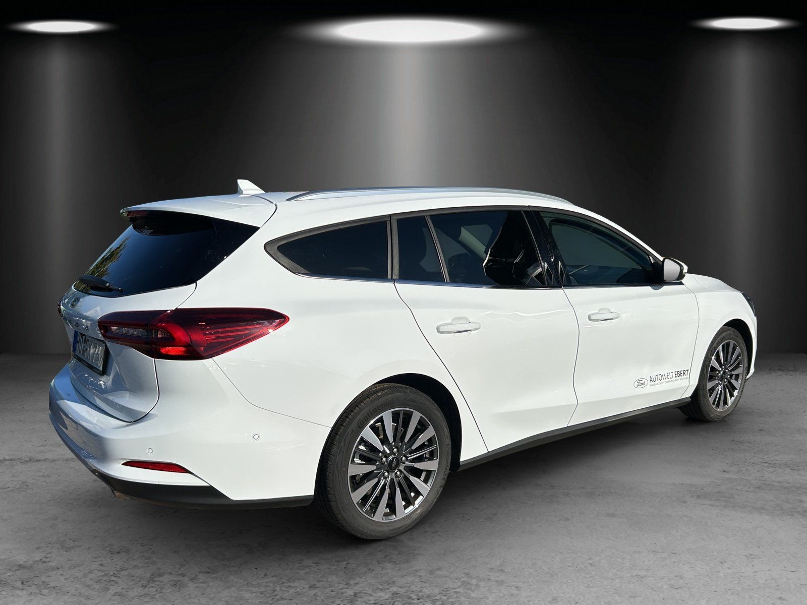 Fahrzeugabbildung Ford Focus Titanium x MHEV LED Schein. B&O Winter Pa.