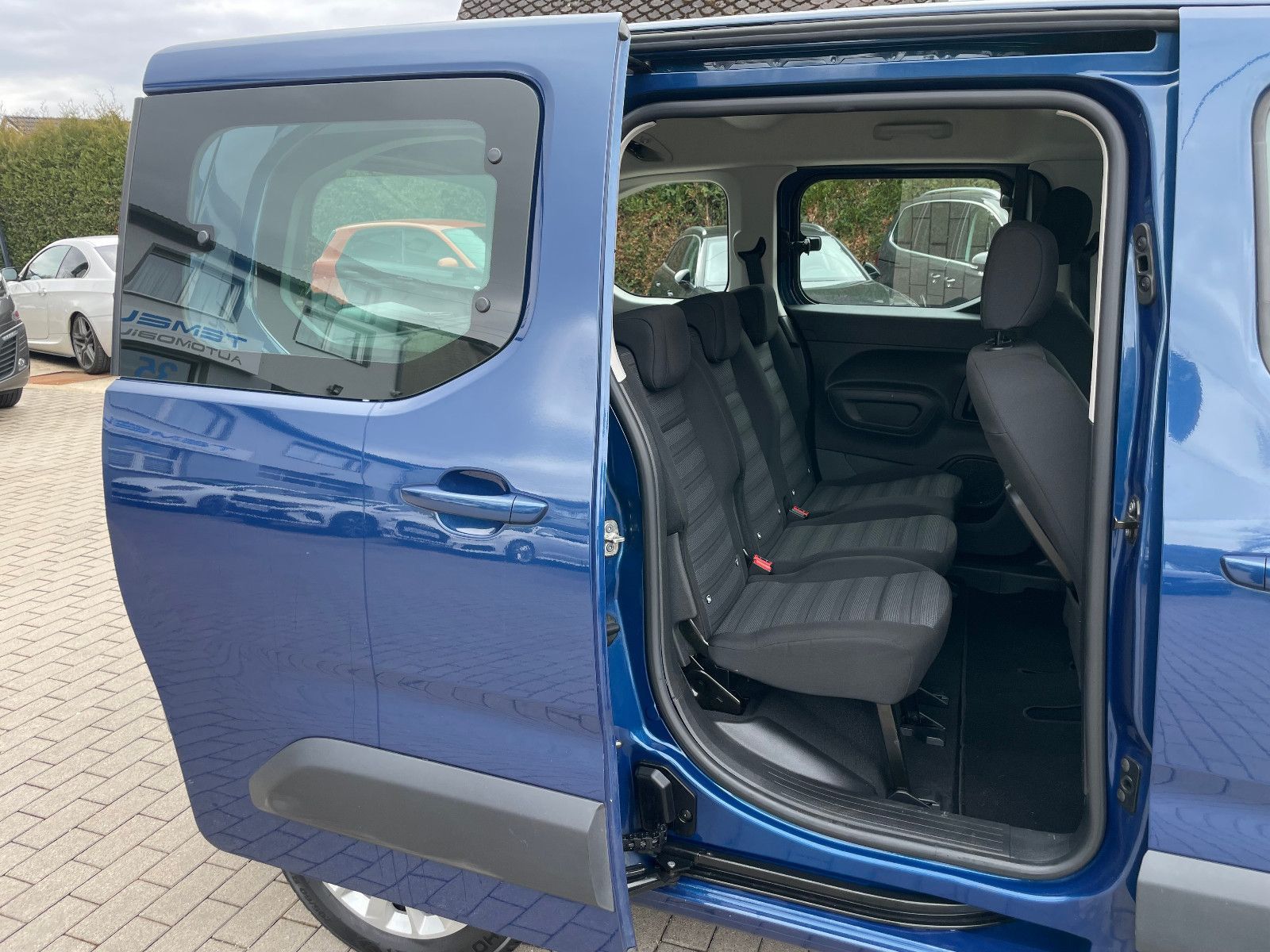 OPEL Combo Life, 2021, Benzin, 110 PS