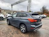 BMW X1 Baureihe X1 sDrive Automatik 18 d Advantage - BMW X1: Sdrive18d