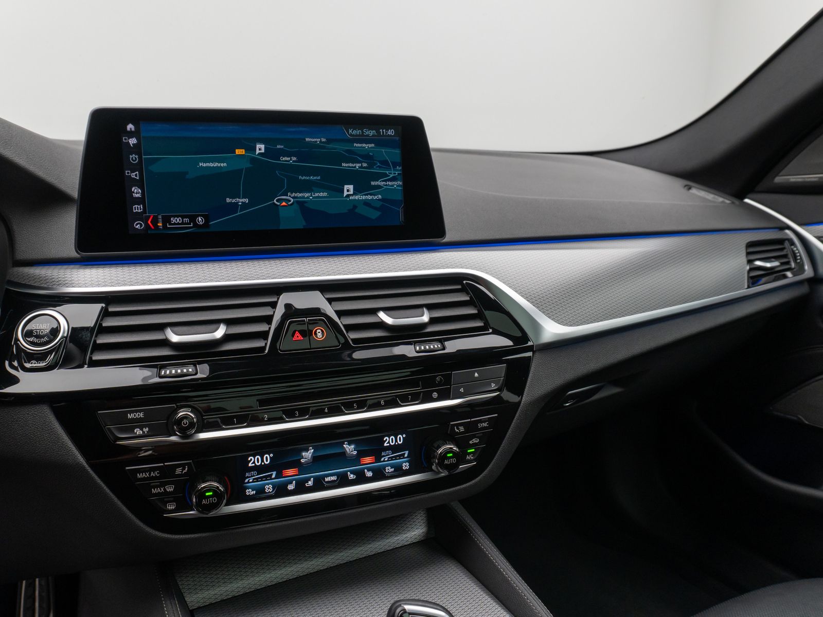 Fahrzeugabbildung BMW 540d xD M Sport Panorama 360°HUD SoftCl Massage