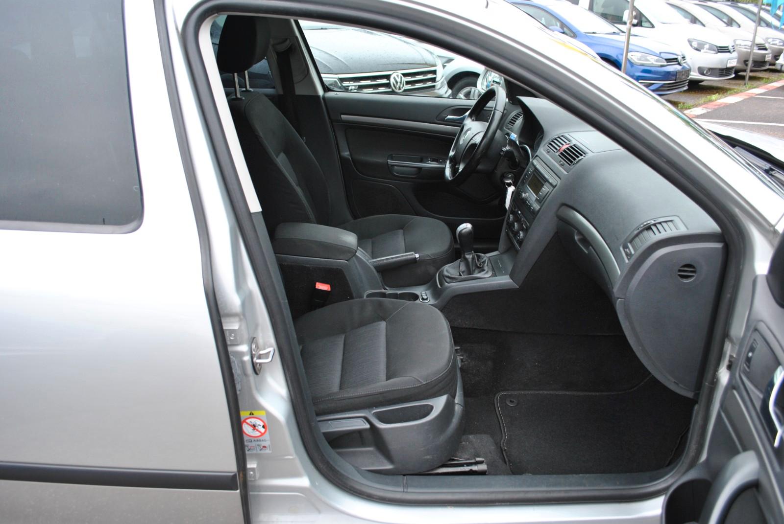 Skoda Octavia 2007 — photo 13