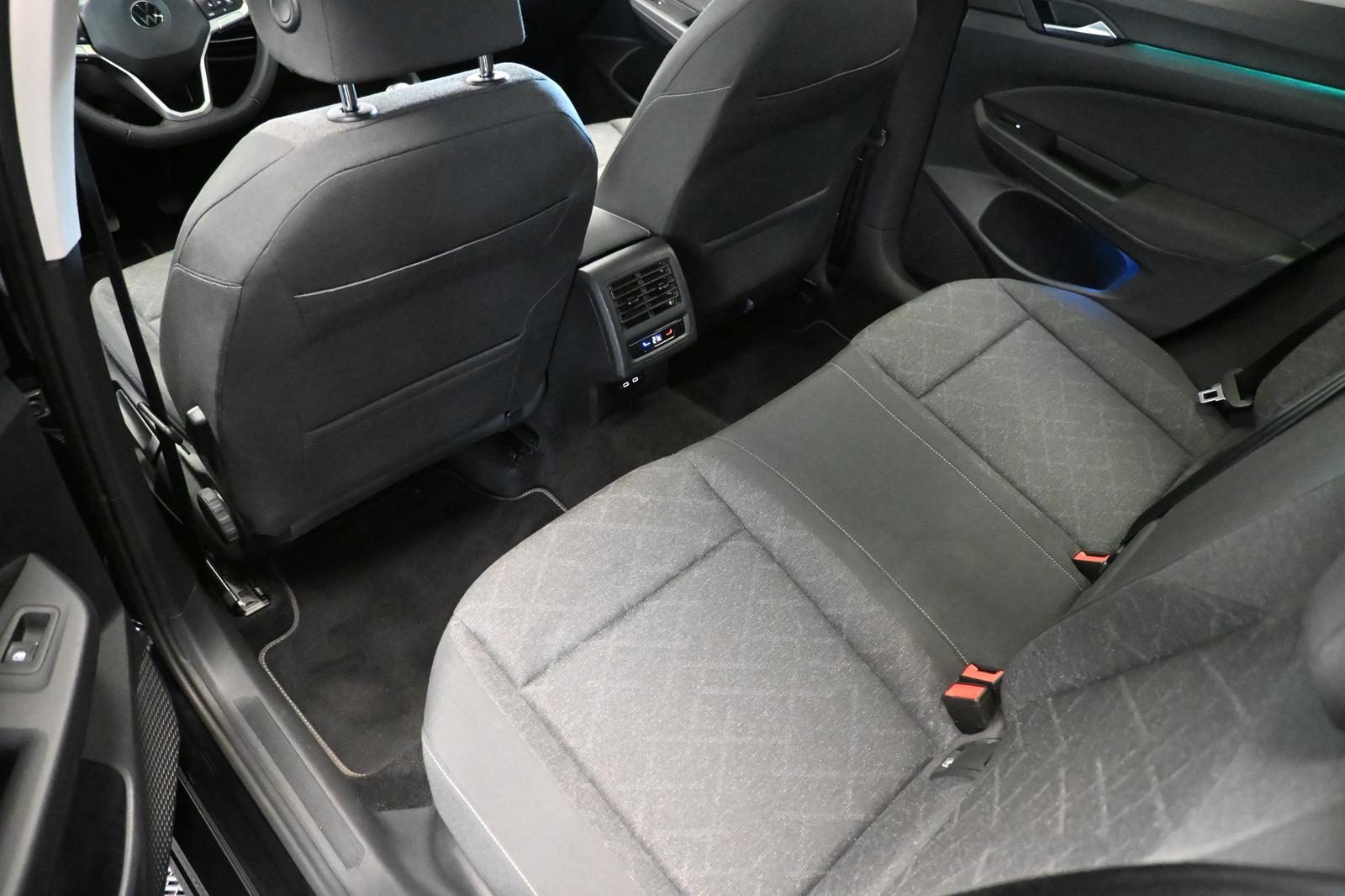 Volkswagen Golf VIII *IQ-LIGHT *HUD *PANO *AHK *ACC*CARPLAY, миниатюра 12