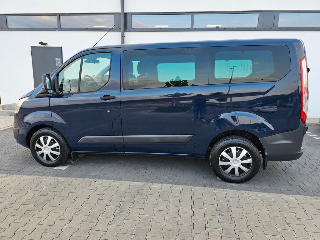 Image of Ford Transit Custom