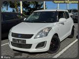 Suzuki Swift 1.2 Club 1.Hand. SHZ. BT. KEYLESS - Suzuki Swift Club mit Benzin-Antrieb