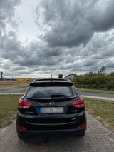 Hyundai ix35 4wd - Hyundai ix35 Gebrauchtwagen in Duisburg