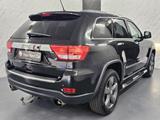 Jeep Cherokee 5.7 V8 HEMI Overland+AHK+B-Xenon+Pano - Jeep Cherokee aus 2011