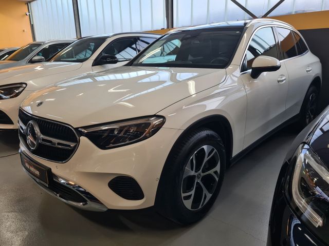 MERCEDES-BENZ GLC 220d 4M 2x Avantg*Pano*Memo*MBUX*LED*IHC*RFK