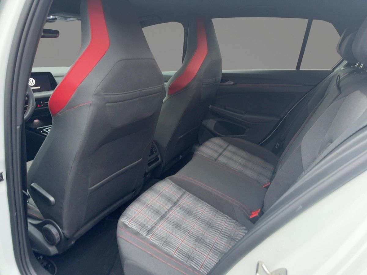 Volkswagen Golf - Bild 8