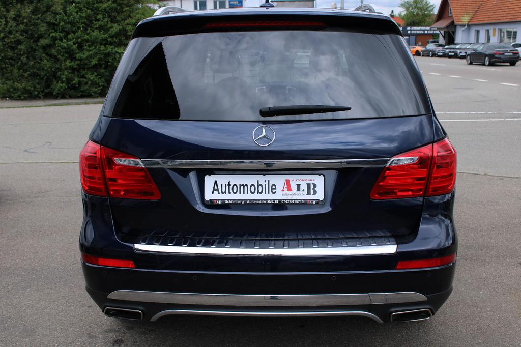 Mercedes-Benz GL 400