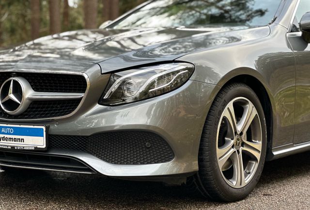 Mercedes-Benz E 220 E -Klasse Coupe E 220 d LSport  LED