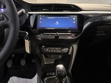 Fotografie 16 des Opel Corsa 1.2 Direct Injection Turbo GS