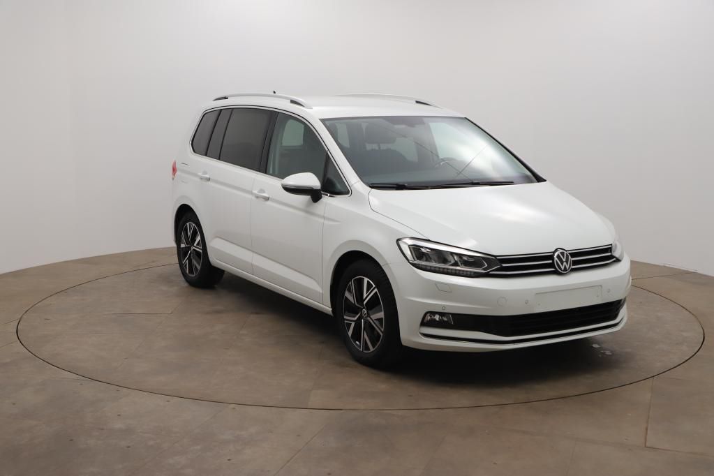Volkswagen Touran Highline 1.5 TSI AHK*Tempo*PDC*Nav*Klima
