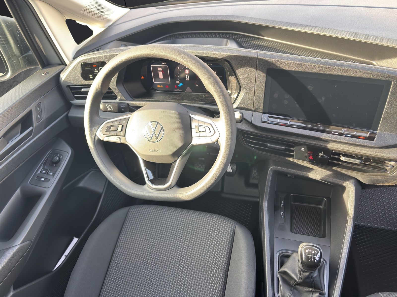 Fahrzeugabbildung Volkswagen Caddy Kasten TDI KLIMA PDC GRA VORB. AHK