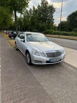 Mercedes-Benz W212 E250 CGI Elegance - Automatik - 8 Fac... - Mercedes-Benz E 250: Elegance