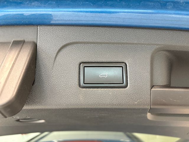 Touran Comfortline 1.6 TDI DSG NAVI ACC