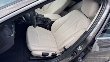 BMW 320 - 12