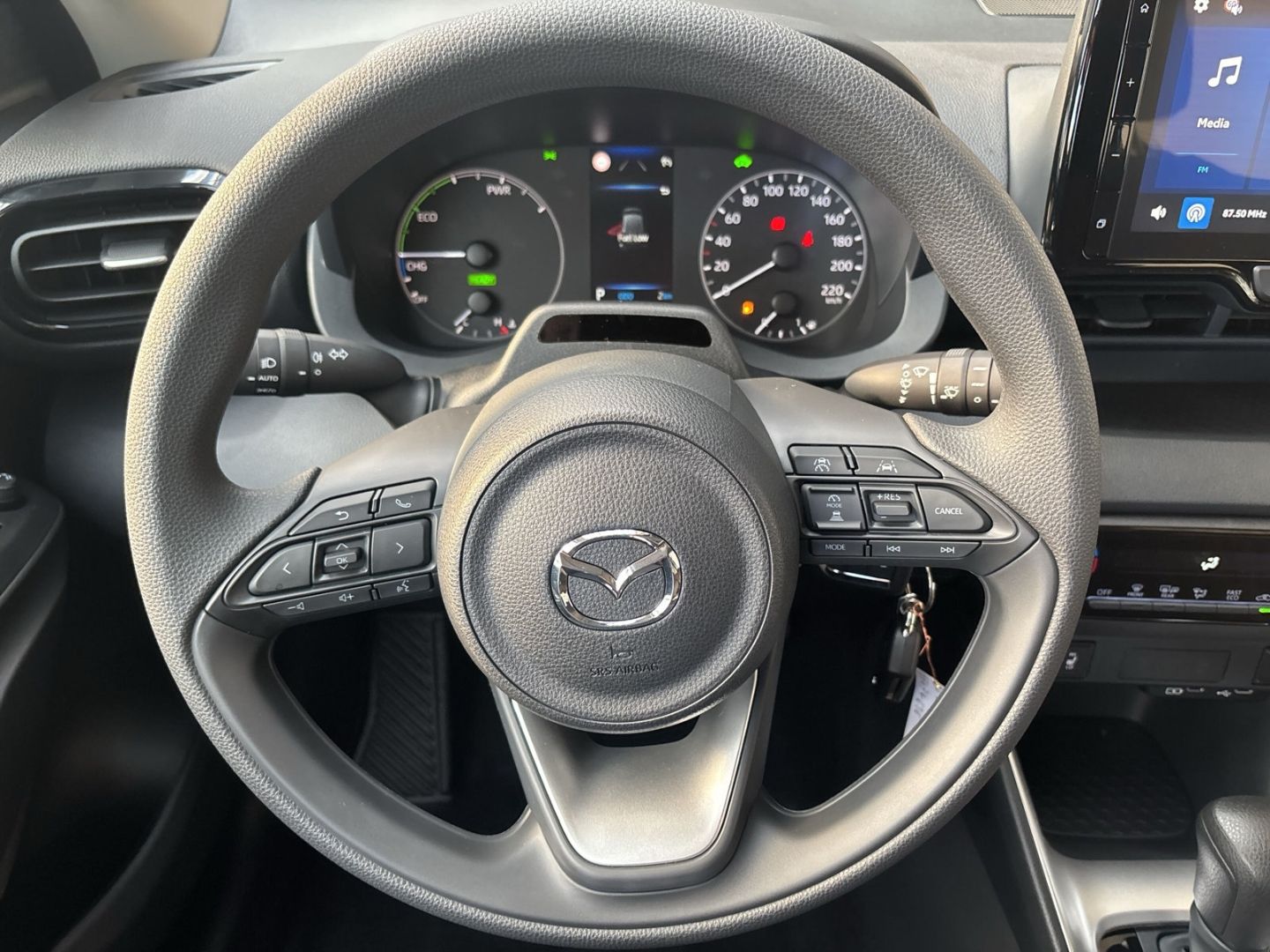 Mazda 2 Hybrid - Bild 12