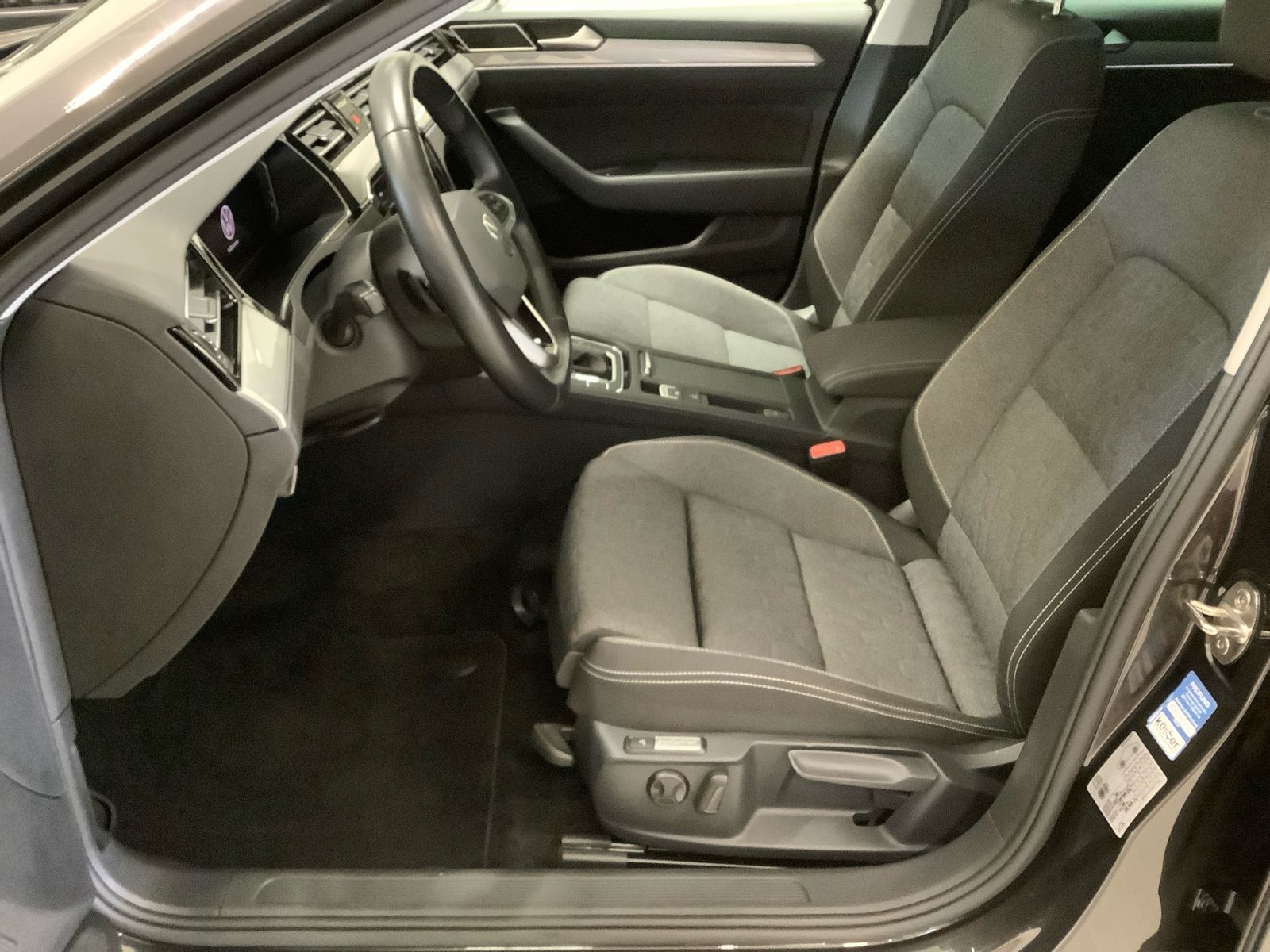 Passat Variant Business 2,0 TDI 110 kW DSG Matri