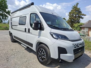HYMER  ERIBA  HYMERCAR Redwood 601 Trail AHK Lithium LED Schwenkbad