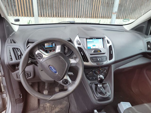 Ford Tourneo