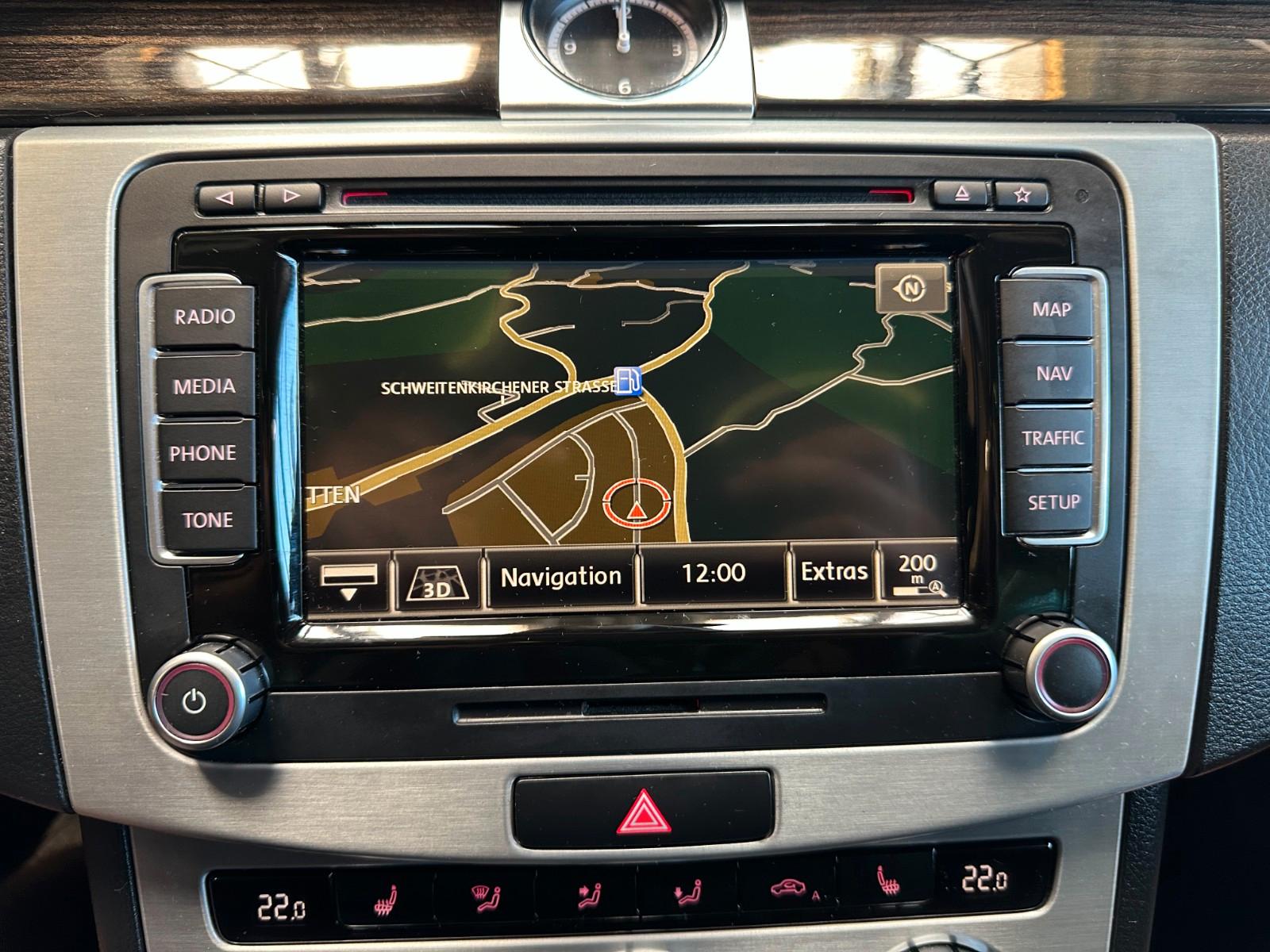 VOLKSWAGEN CC 2.0 TDI 177ch BVM Toit ouvrant pano Sièges chauffants et ventilés cuir - 2EME MAIN