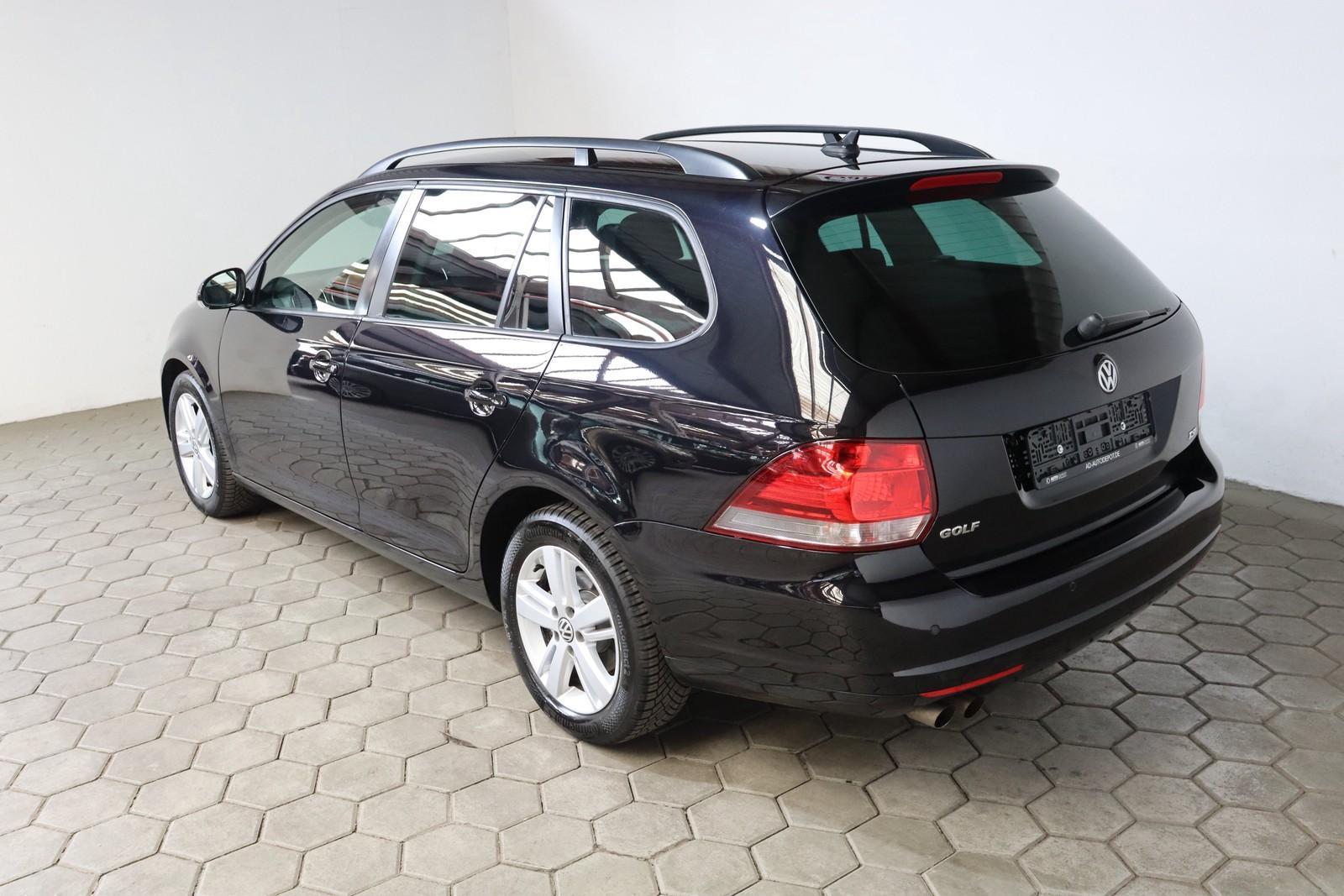Volkswagen Golf 2012 — engine 1.390 cm³, 122 HP (90kW)