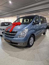 Hyundai H-1Travel - 8 Sitze -2x Schiebetüren  St. Heizu. - gebrauchte Hyundai H-1 aus dem Jahr 2011