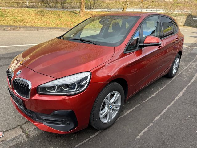 BMW 218i Active Tourer Advantage