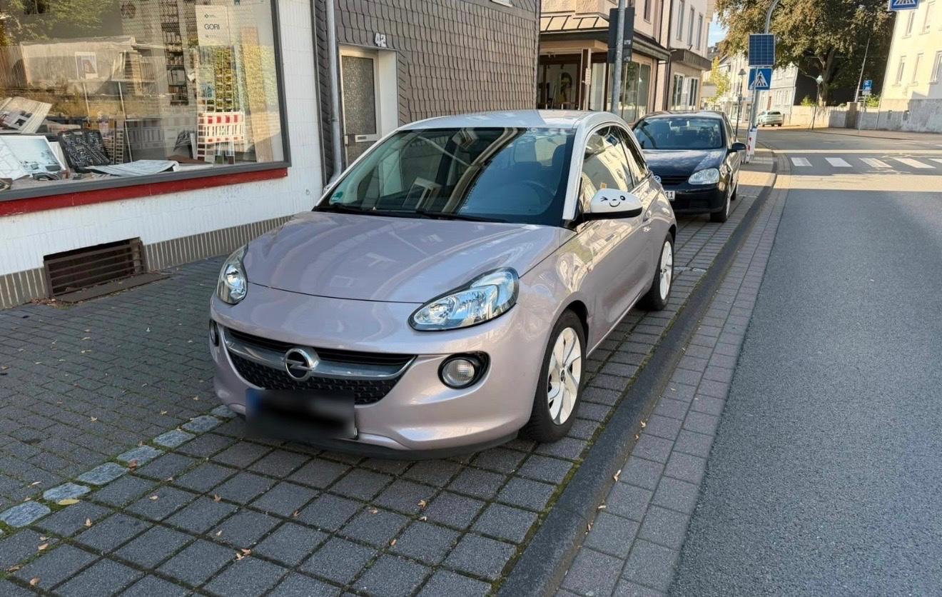 Opel Adam