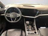 Volkswagen Touareg 3.0 V6 TDI NAVI AHK 19" IQ-Drive Keyless - Volkswagen Touareg DRIVE mit Diesel-Antrieb