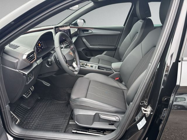 Leon ST 1.5 eTSI DSG AHK+LED+NAVI+KAMERA+KEYLESS