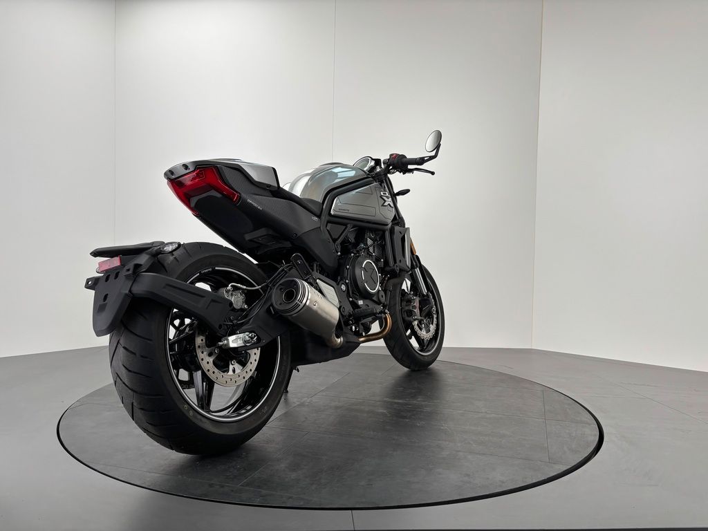 Fahrzeugabbildung CFMOTO CL-X Sport *NEUWERTIGER ZUSTAND
