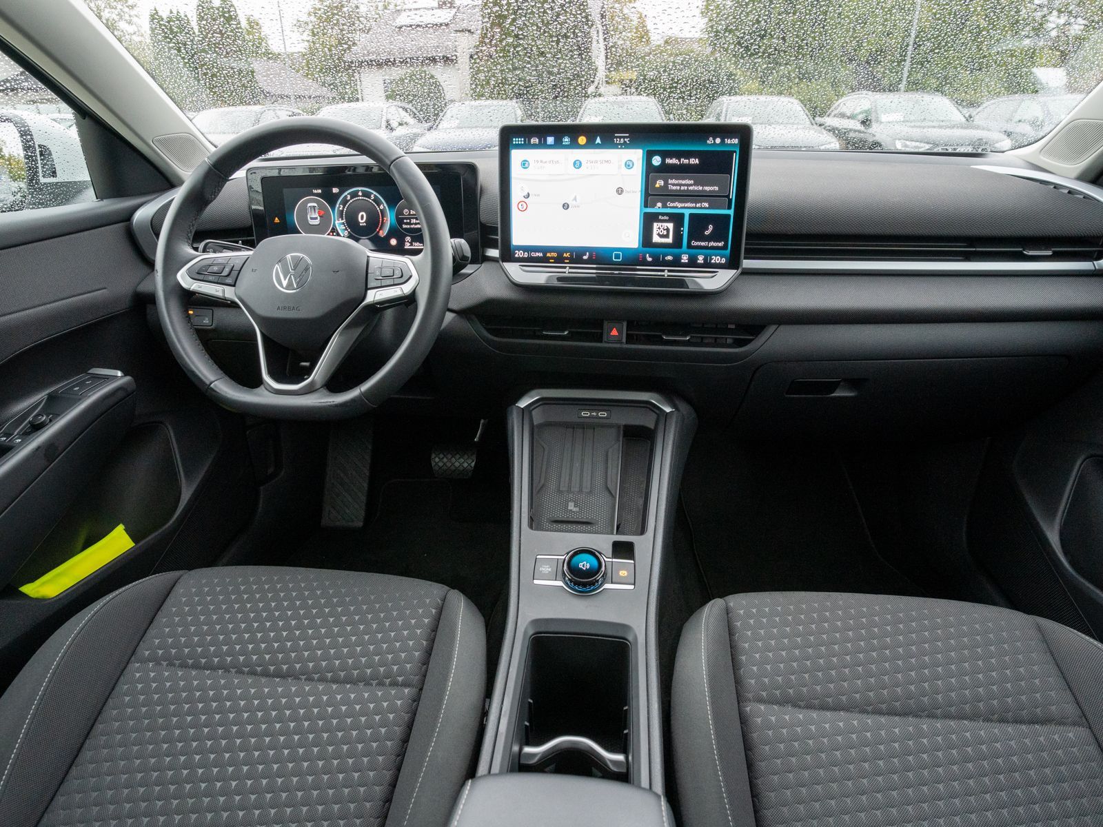 Volkswagen T-Roc - Bild 7