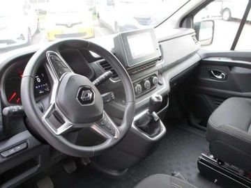 Fahrzeugabbildung Renault Trafic Combi Life 2.0 Blue dCi 150 L1H1 3,0t (8-