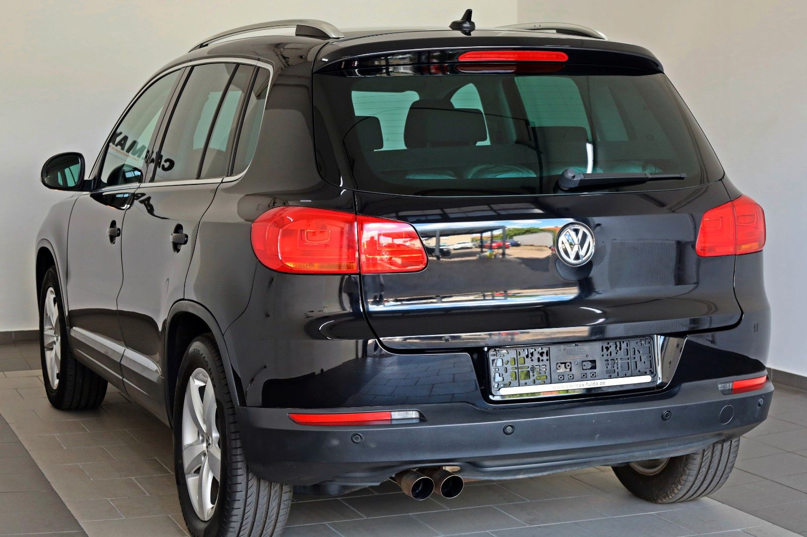 Fahrzeugabbildung Volkswagen Tiguan Track&Style 4M Alcantara,Navi,SH,PDC,AHK