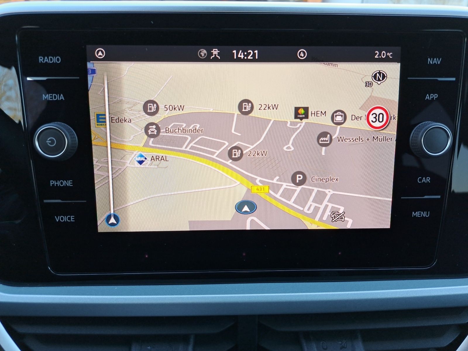 Volkswagen T-Roc - Bild 21