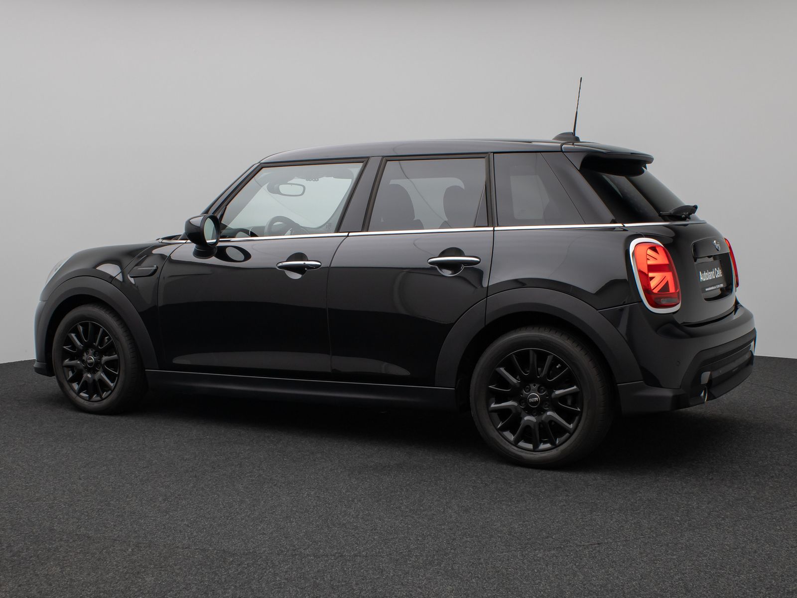 Fahrzeugabbildung MINI Cooper Trim Kamera DAB Komfort Leder Sport LED