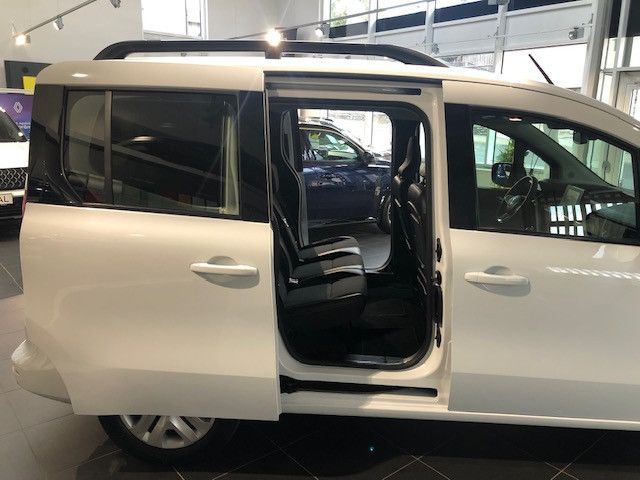Renault Kangoo III blue DCi 115