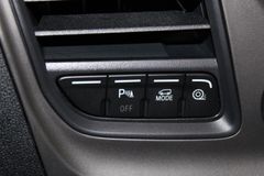 Fahrzeugabbildung Ford Transit Custom 2.0 TDCi L2 Trend 8-SITZER + AHK